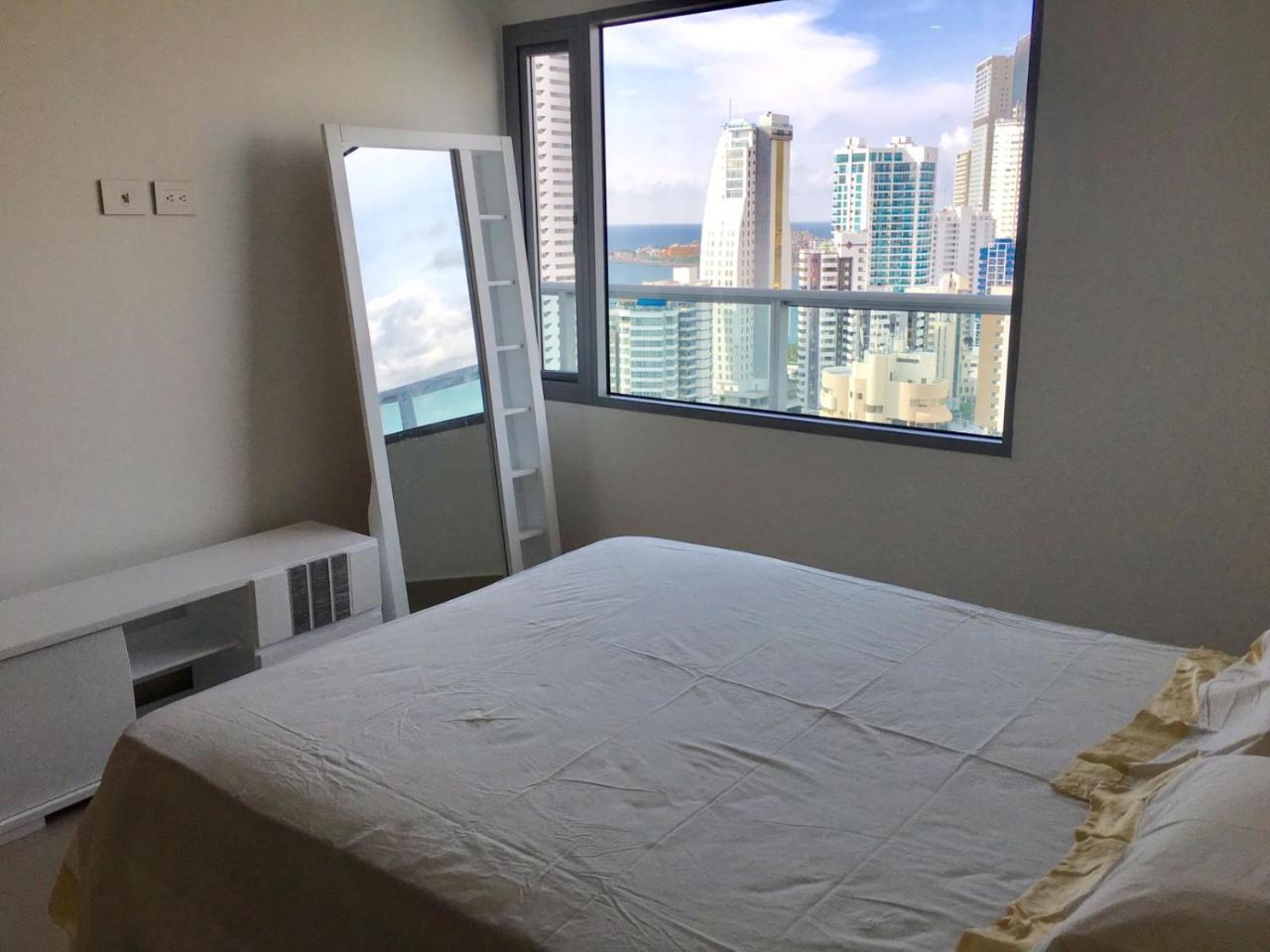Luxuriuso Apartament Cartagena Buitenkant foto