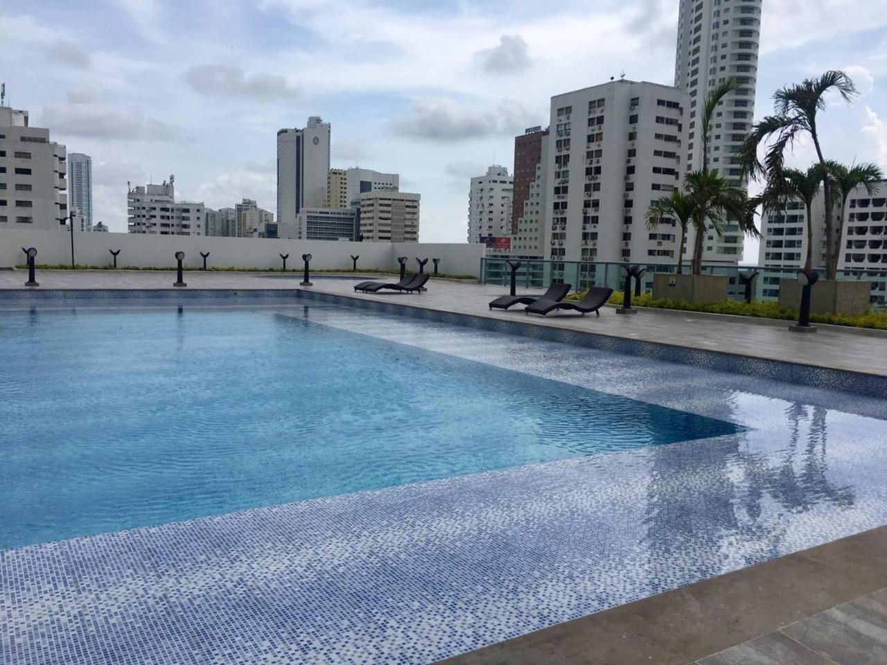 Luxuriuso Apartament Cartagena Buitenkant foto